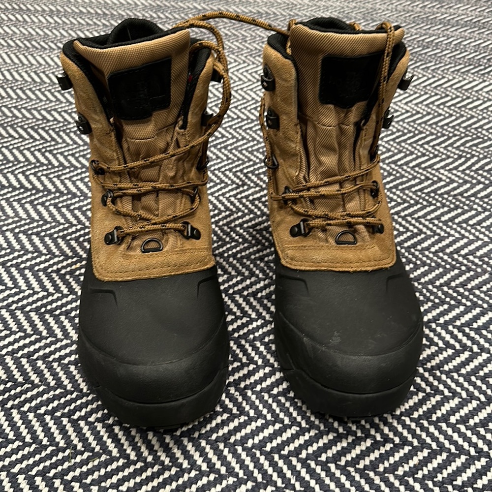 The North Face Chilkat V Lace Waterproof Boots